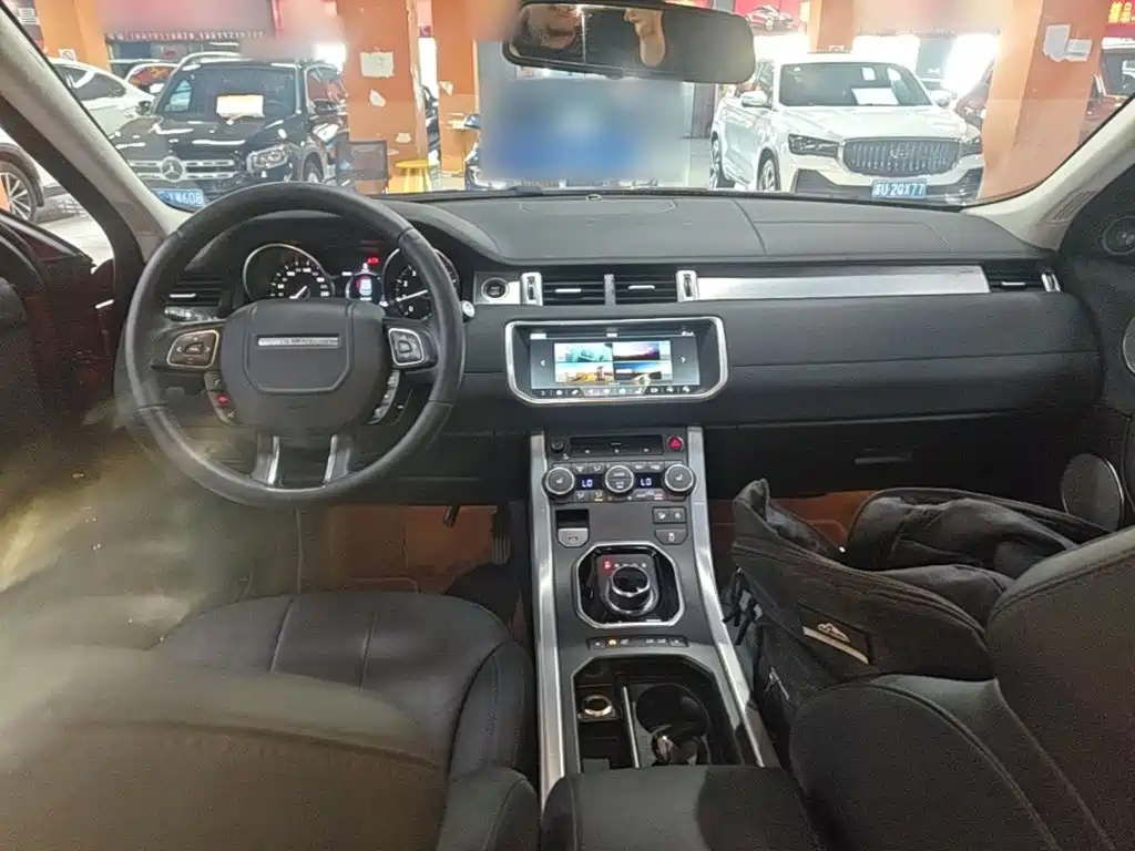 Land Rover Range Rover Evoque 2018 — фото 10