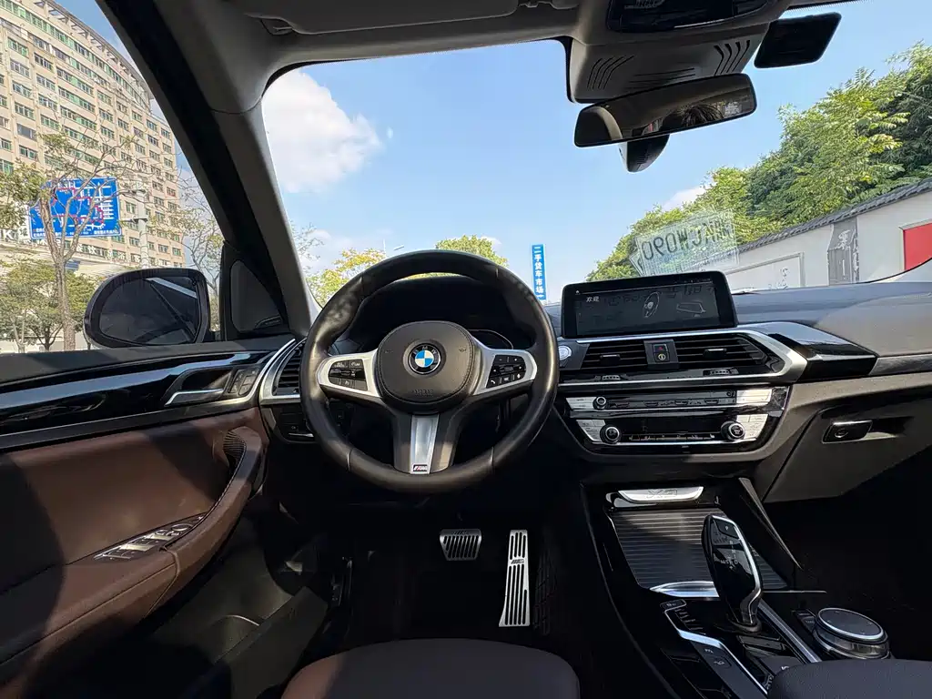 BMW X3 2020 — фото 15