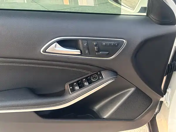 Mercedes-Benz GLA 2017