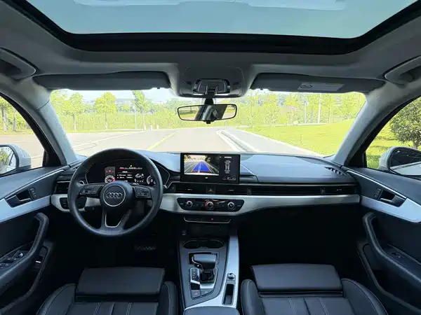 Audi A4L 2020