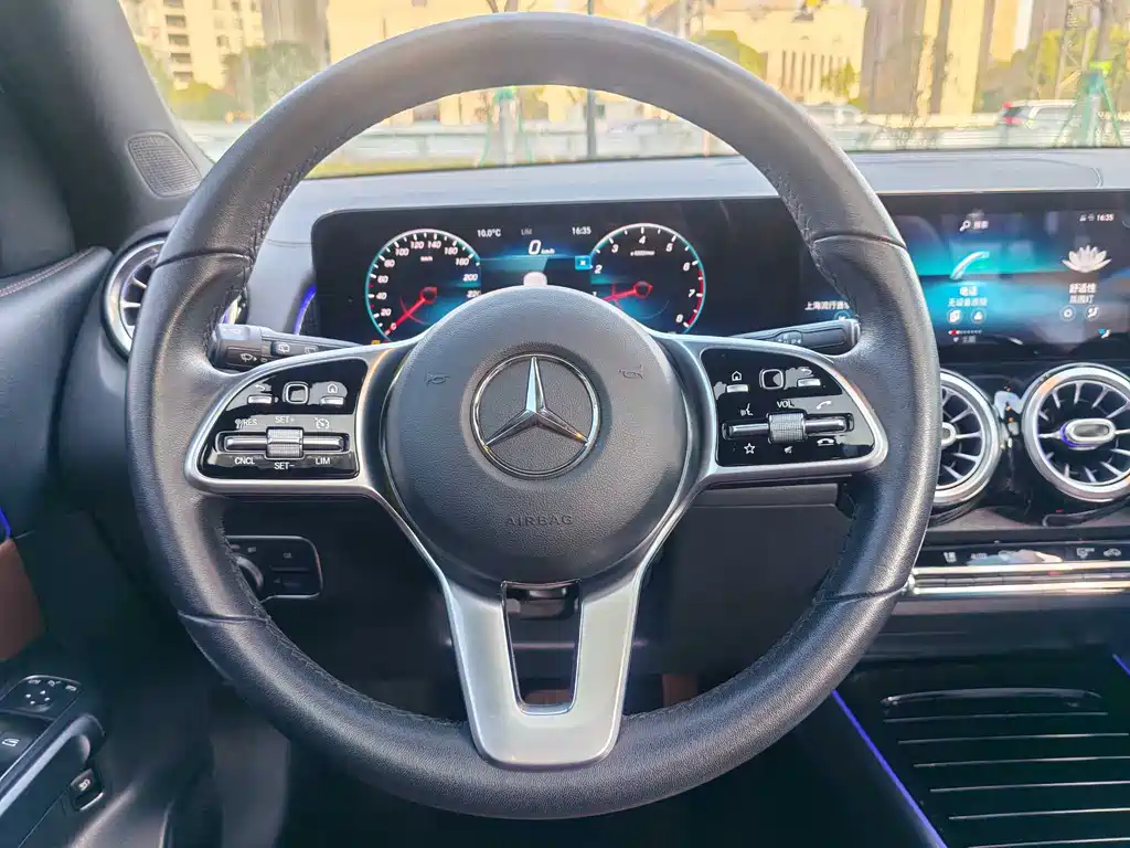 Mercedes-Benz GLB 2020 — фото 11