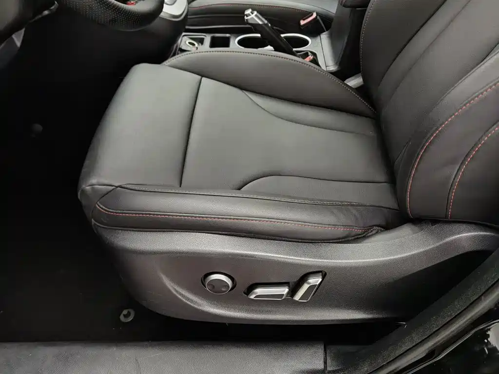 Haval H6 2015 — фото 20