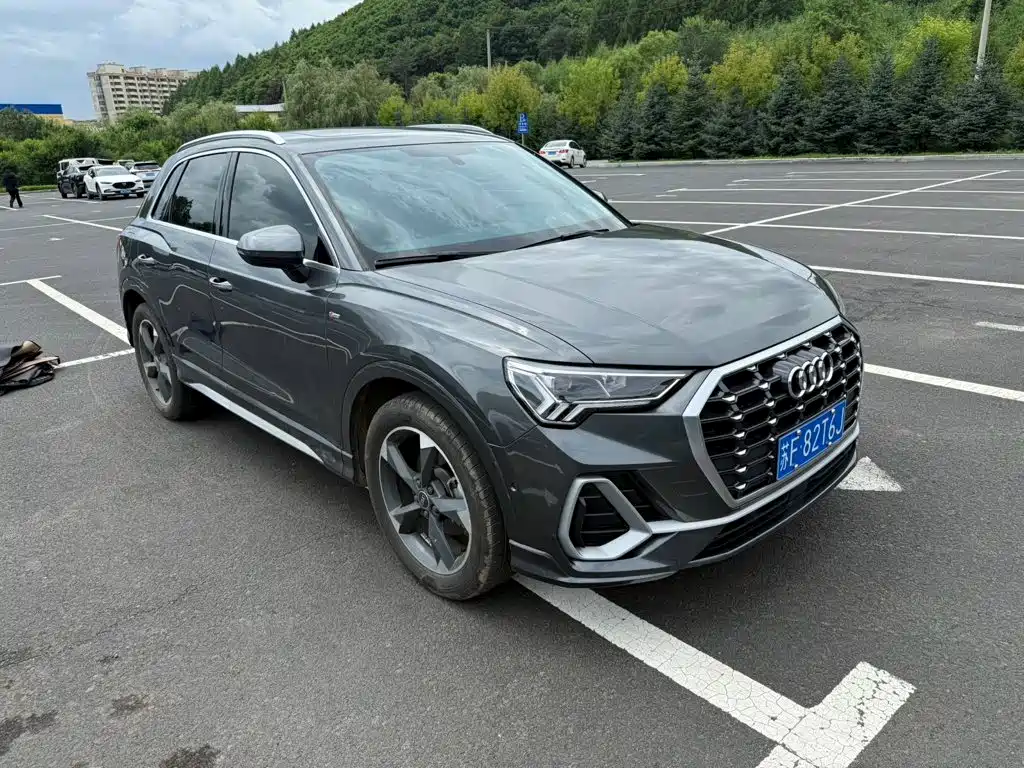 Audi Q3 2023 — фото 13