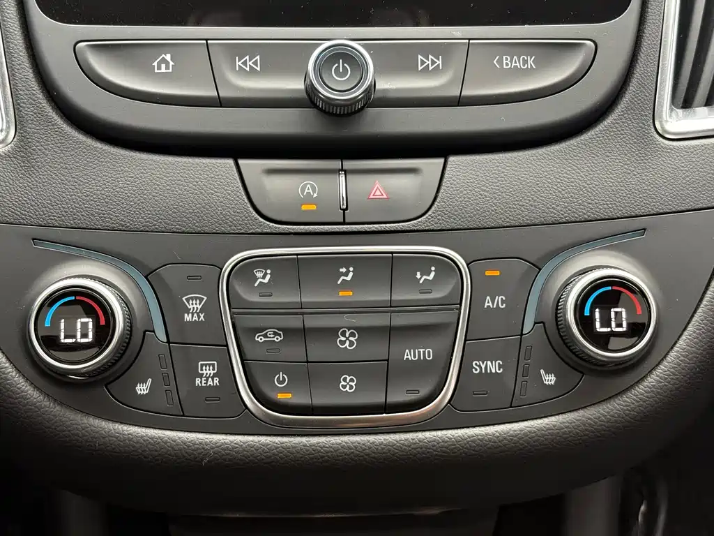 Chevrolet Malibu XL 2021 — фото 11