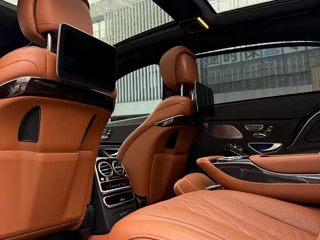 Mercedes-Benz Maybach S-Class 2021 — фото 12