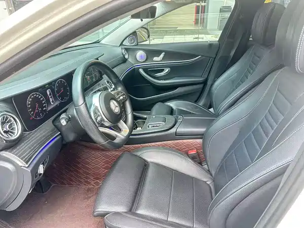 Mercedes-Benz E-Class 2020