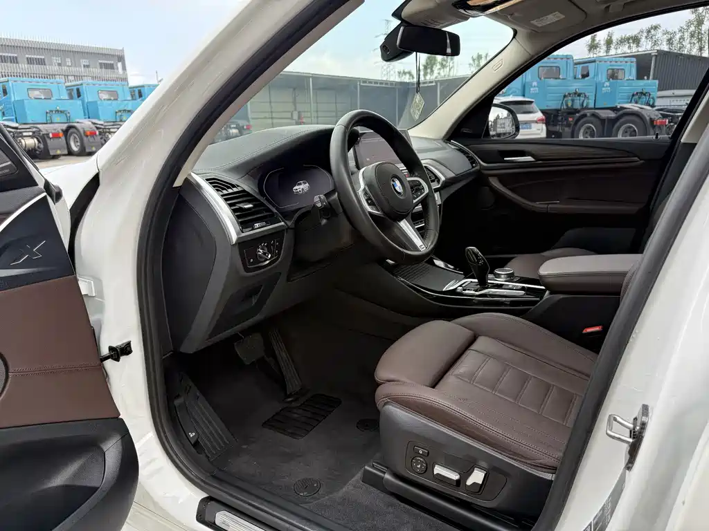 BMW X3 2021