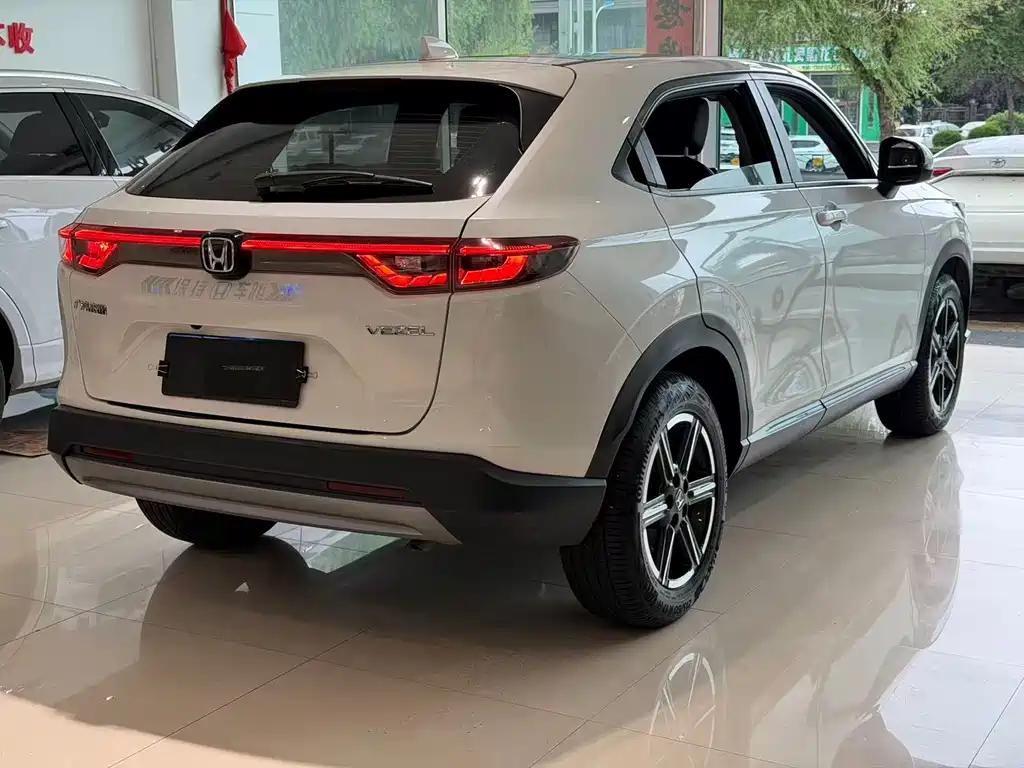 Honda Vezel 2023 — фото 8