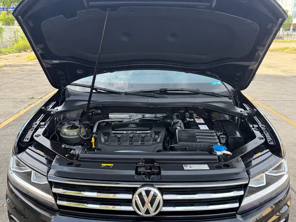 Volkswagen Tiguan L 2019 — фото 17