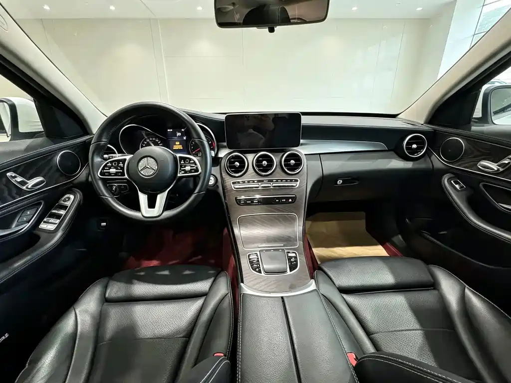 Mercedes-Benz C-Class 2019 — фото 8