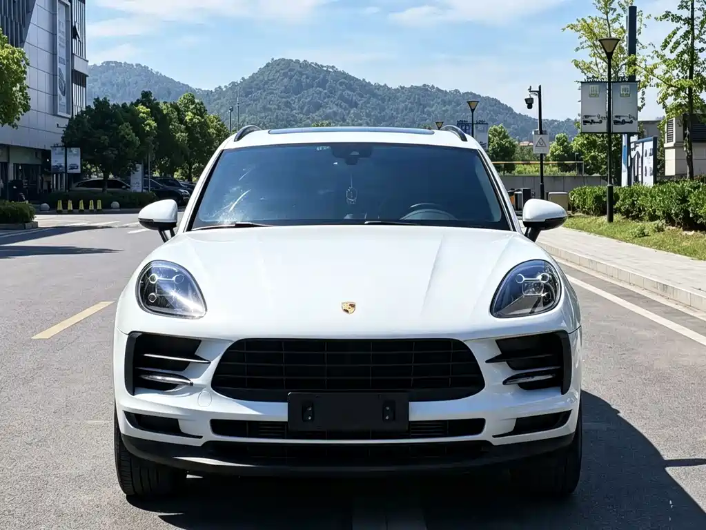 Porsche Macan 2020 — фото 2