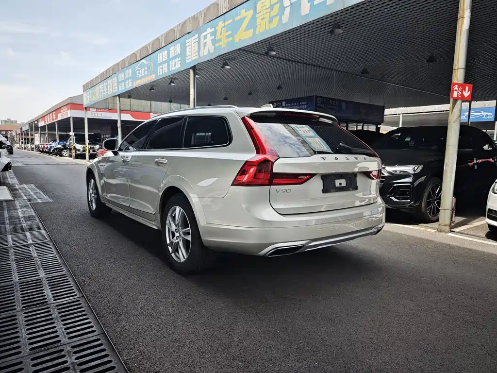 Volvo V90 2019 — фото 5
