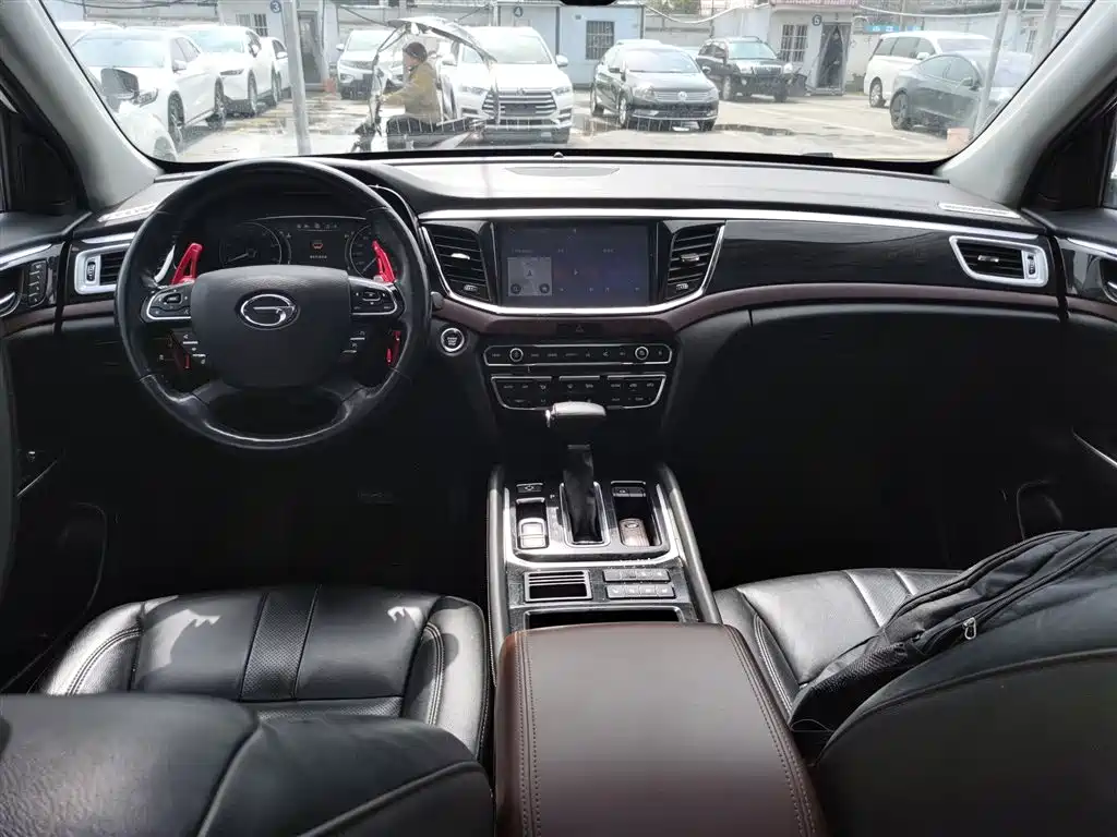 GAC Motor Trumpchi GS8 2018 — фото 10