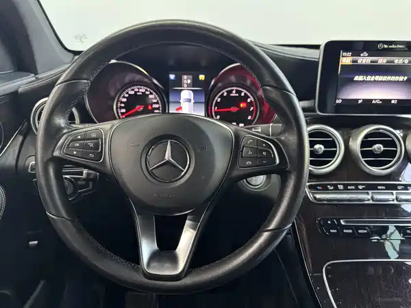 Mercedes-Benz GLC 2019