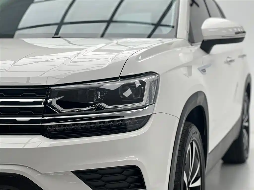 Volkswagen Tharu 2022