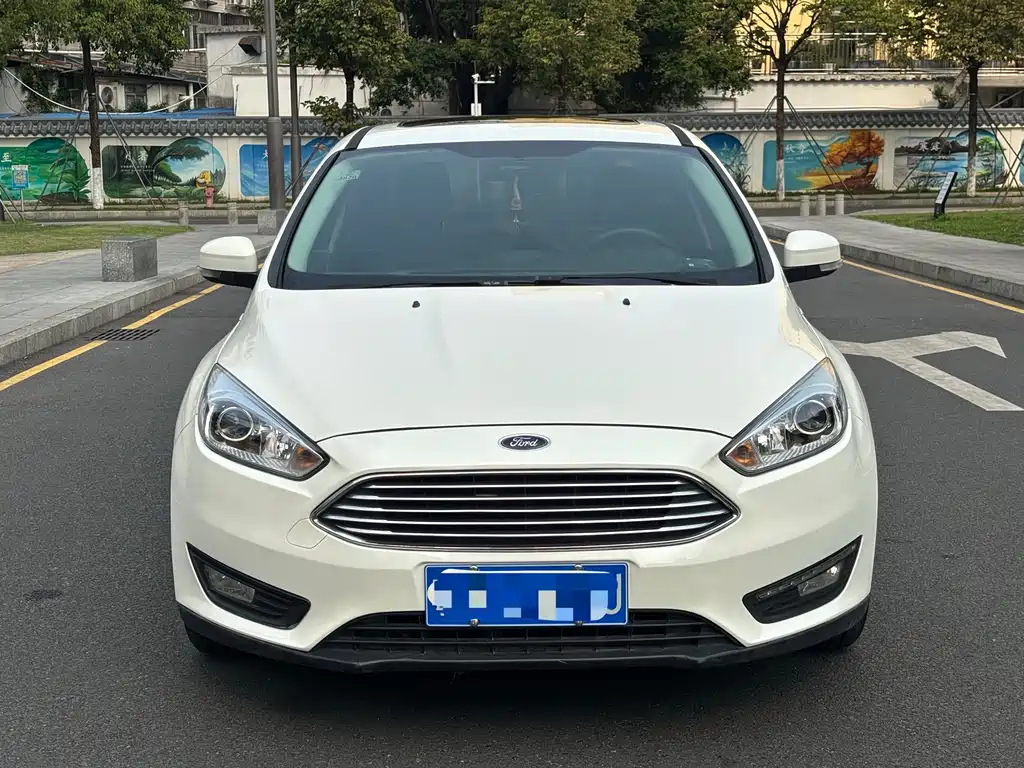 Ford Focus 2016 — фото 2
