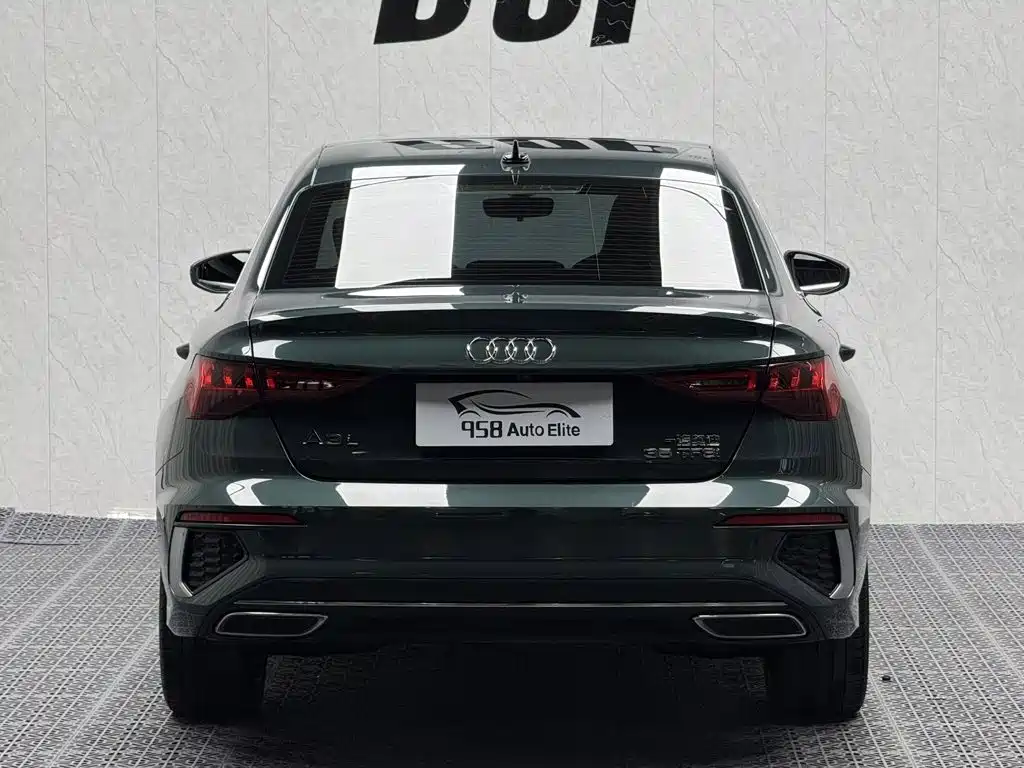 Audi A3 2023 — фото 12