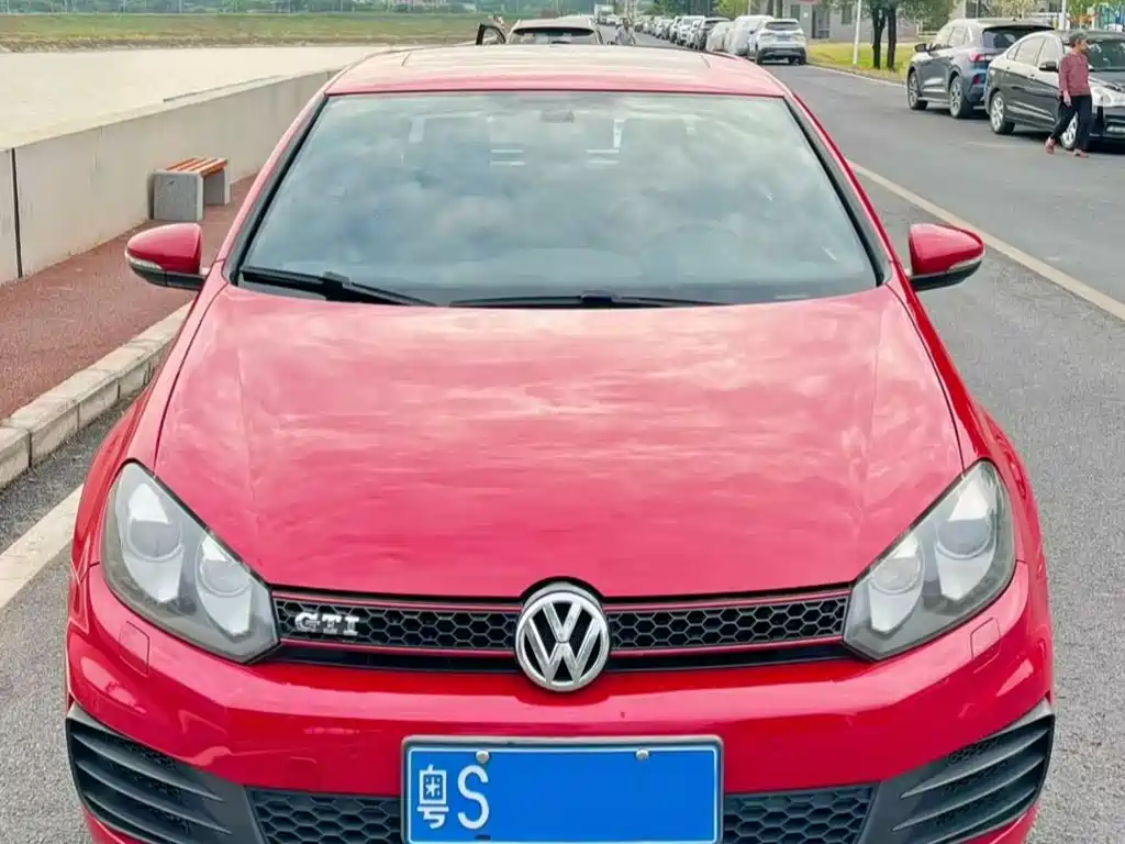 Volkswagen Golf GTI 2014 — фото 2