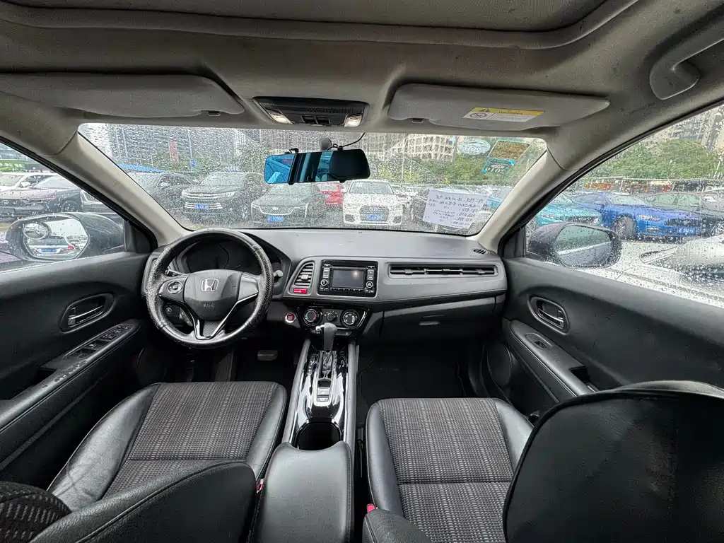 Honda Vezel 2017 — фото 15
