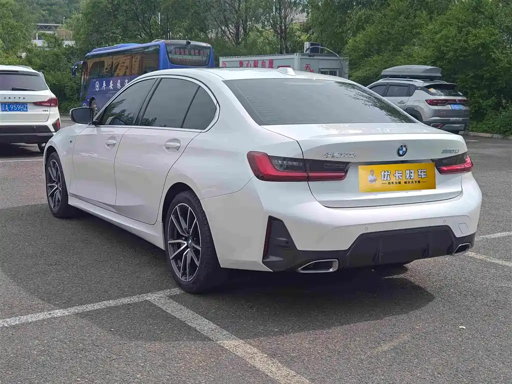BMW 3 Series 2023
