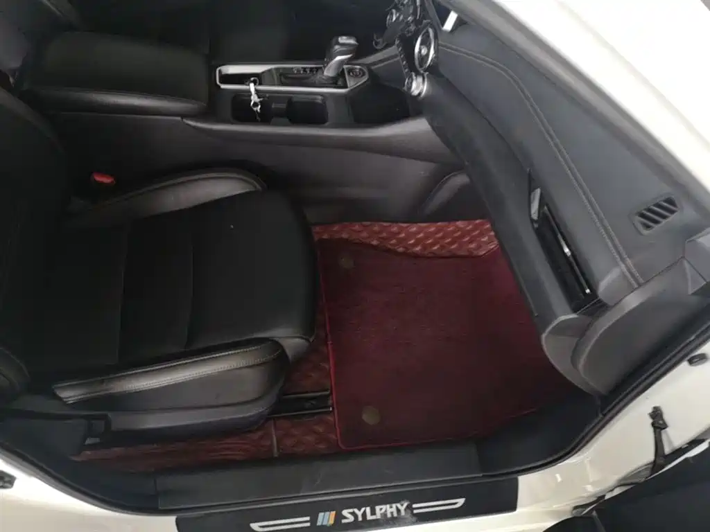 Nissan Sylphy 2020 — фото 25