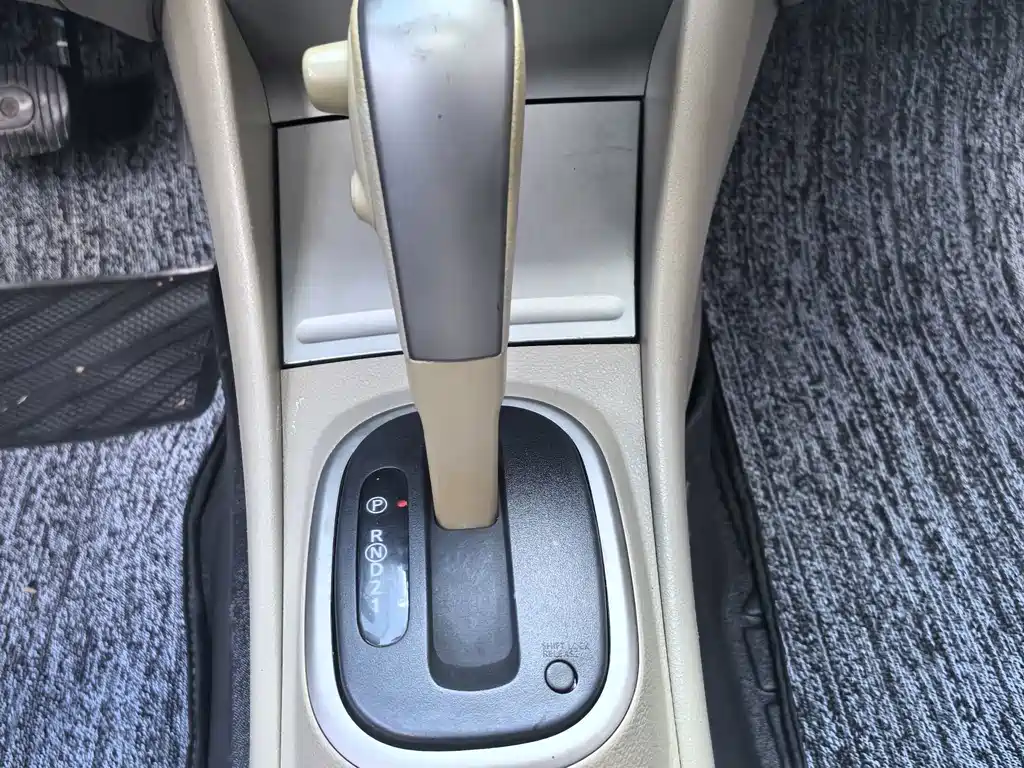Nissan Sylphy 2017 — фото 14