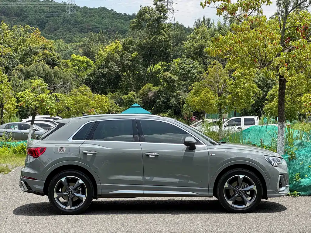 Audi Q3 2023