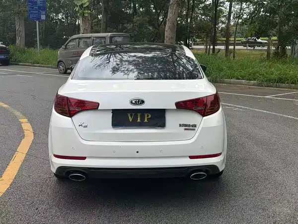 Kia K5 2012