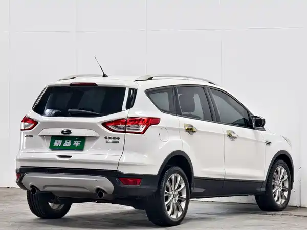 Ford Kuga 2016