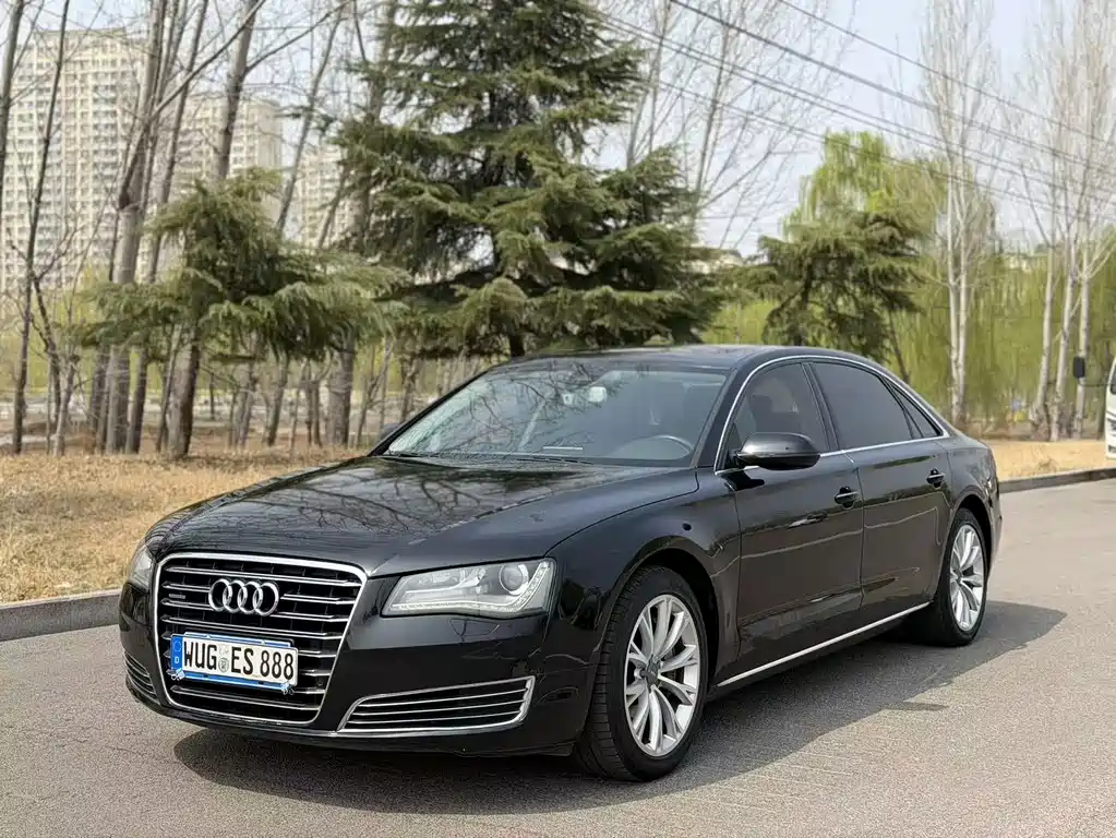 Audi A8 2013