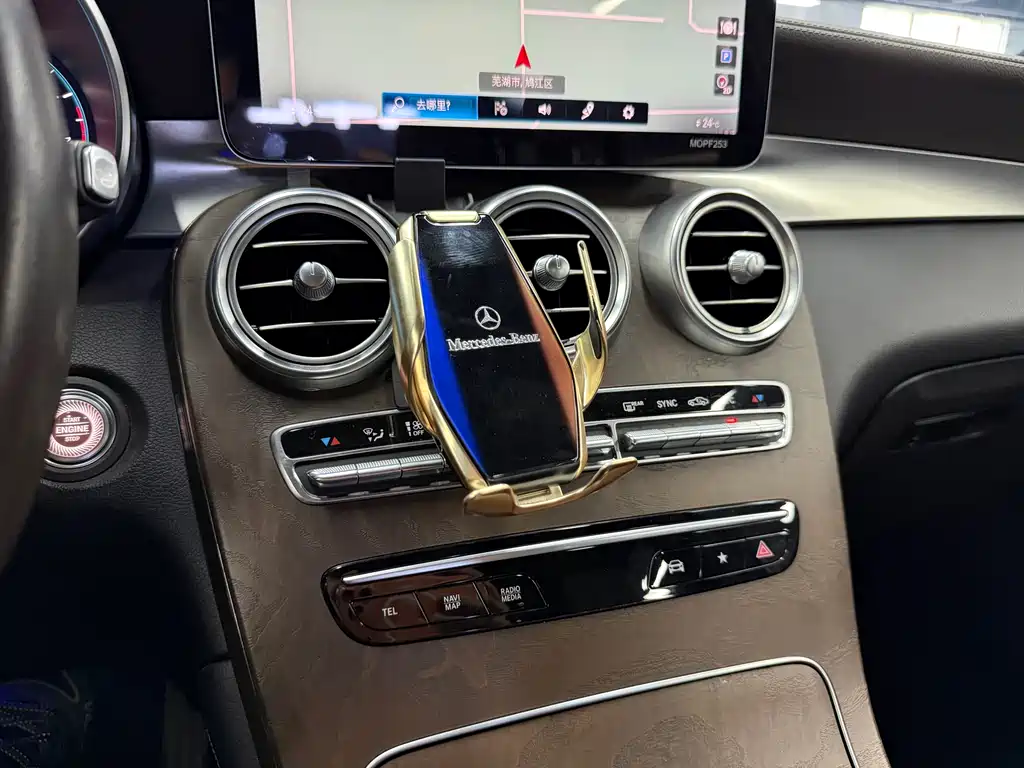 Mercedes-Benz GLC 2020 — фото 16