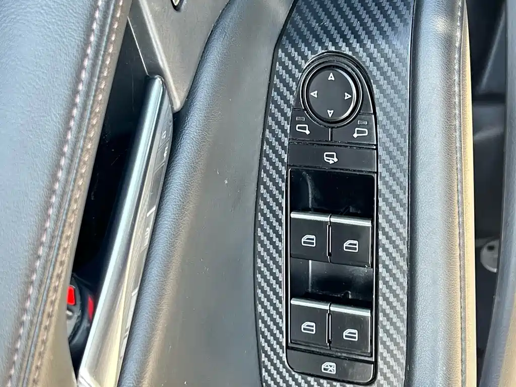 Mazda 3 Axela 2021 — фото 10