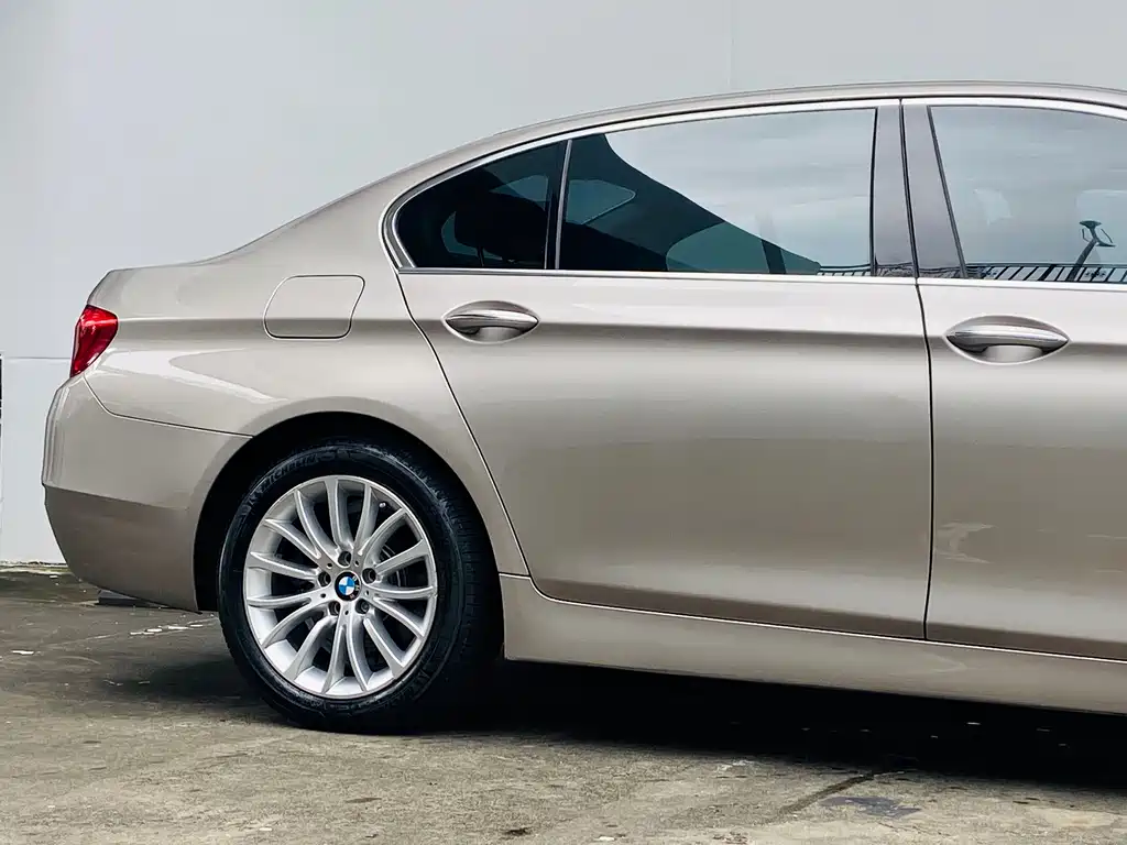 BMW 5 Series 2015