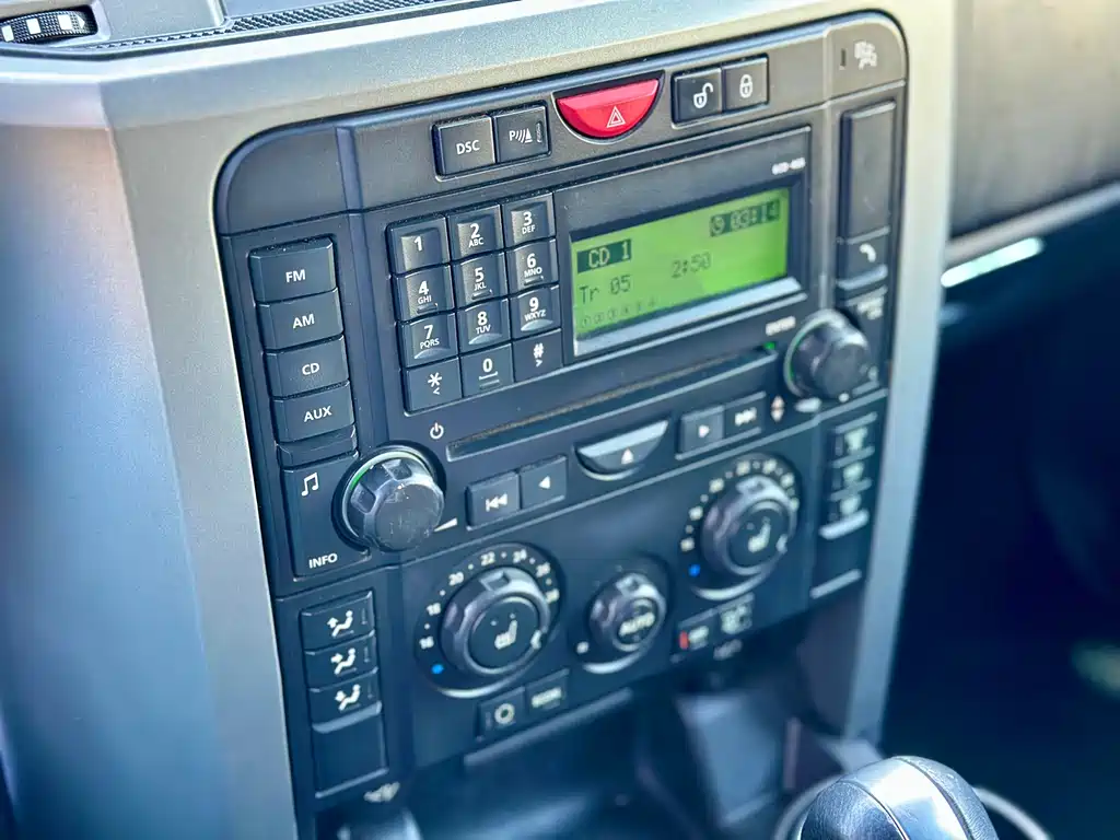 Land Rover Discovery 2008 — фото 25