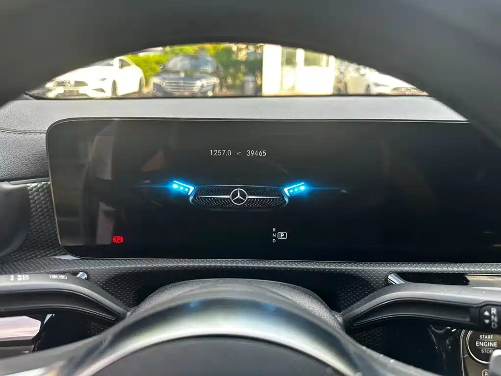Mercedes-Benz A-Class 2023 — фото 17