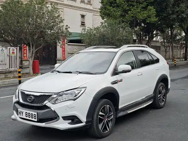 BYD Tang New Energy 2016