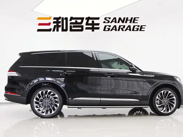 Lincoln Aviator 2023