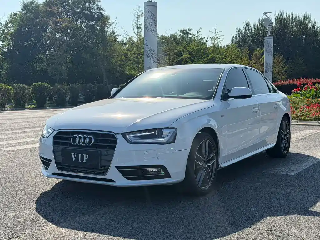 Audi A4L 2013