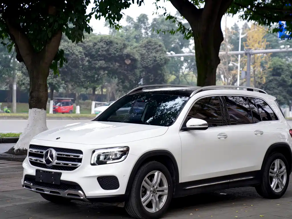 Mercedes-Benz GLB 2021