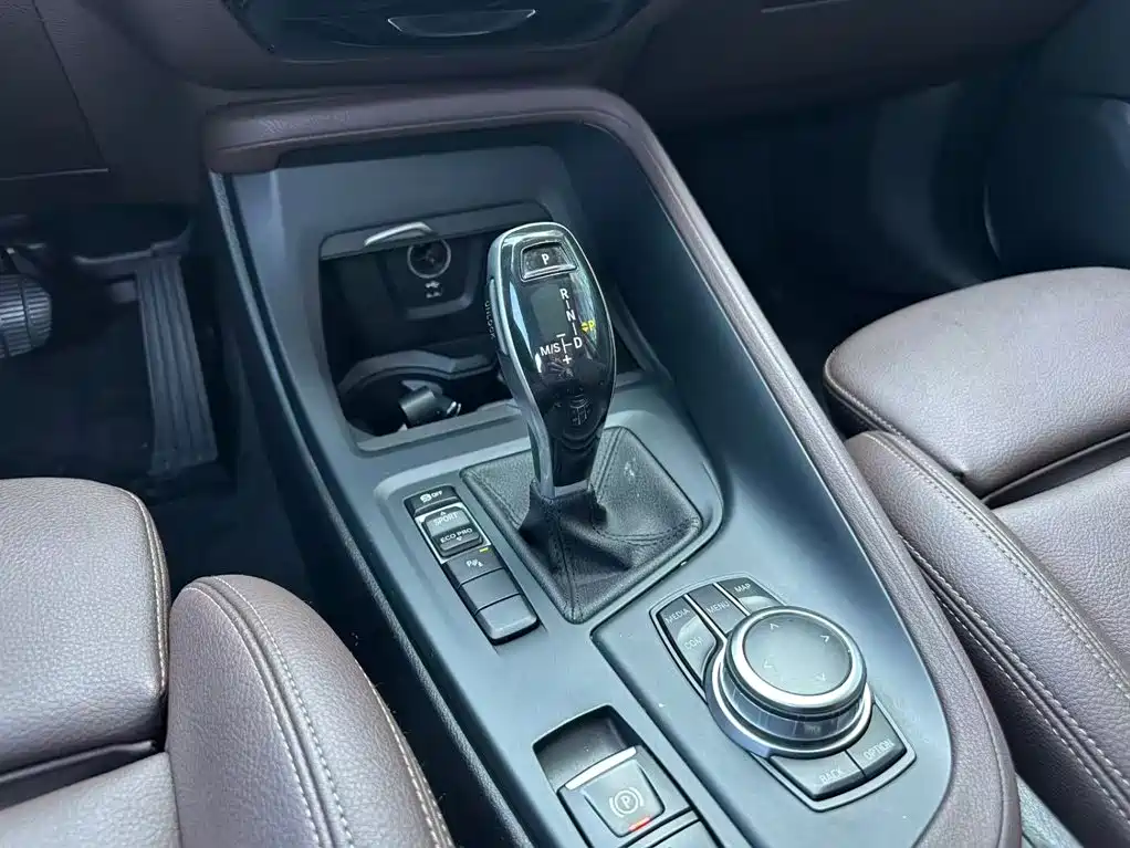 BMW X1 2022 — фото 10