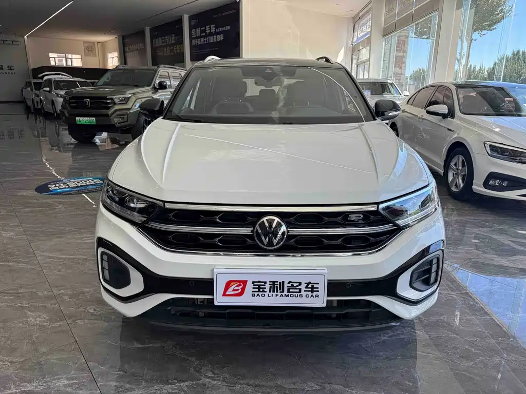 Volkswagen T-Roc 2024