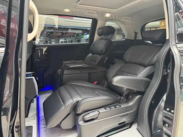 Honda Elysion 2018
