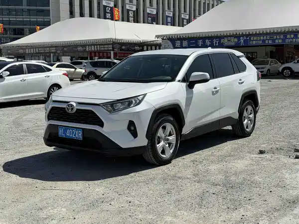 Toyota RAV4 2023