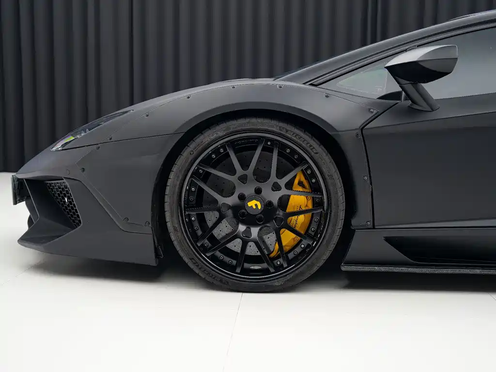 Lamborghini Aventador 2014 — фото 12