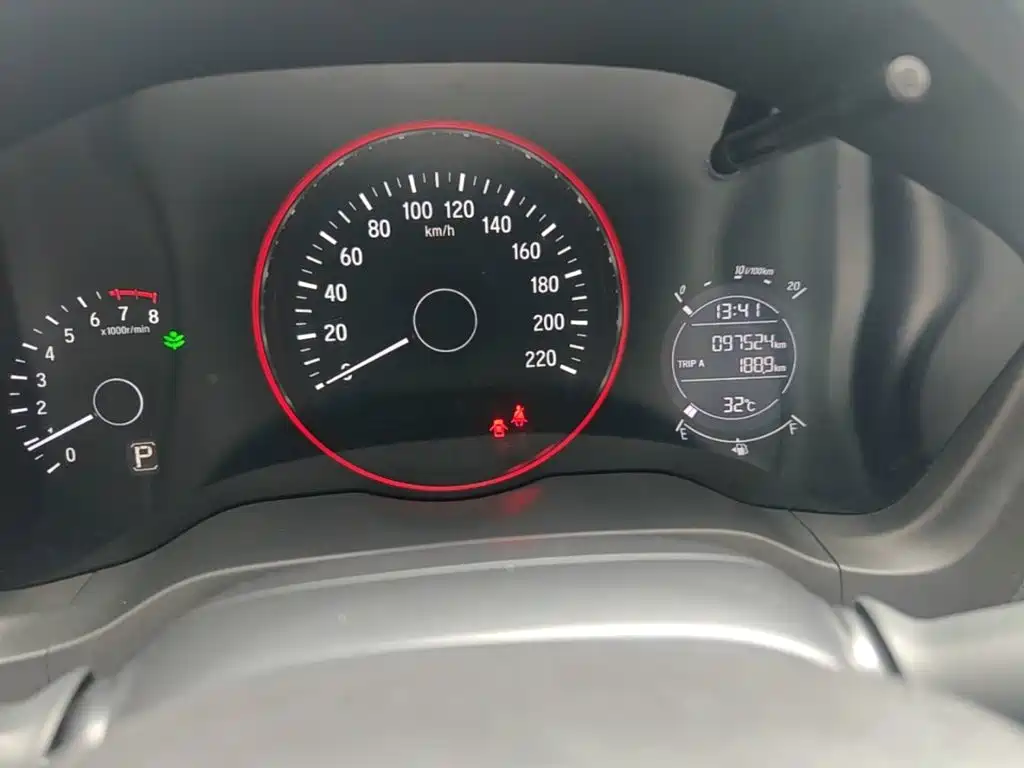 Honda Vezel 2018 — фото 12