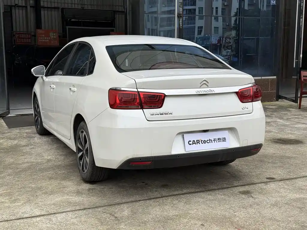 Citroën C4 Sega 2016 — фото 14