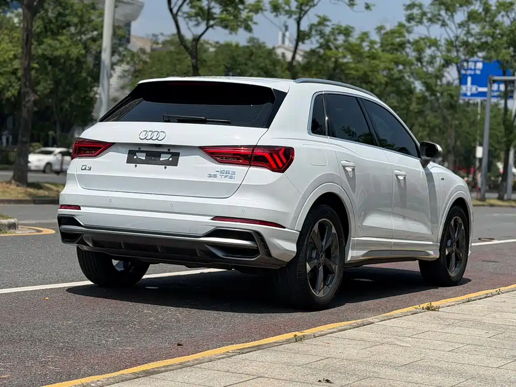 Audi Q3 2022