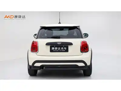 MINI MINI 2022