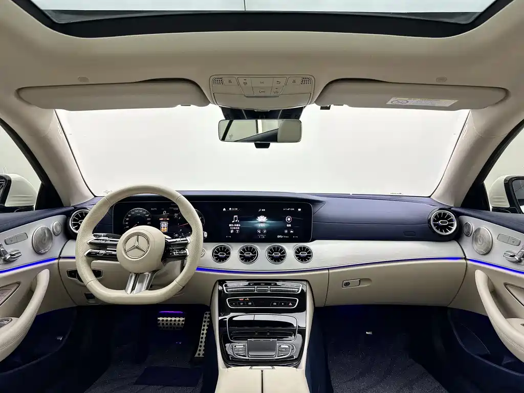 Mercedes-Benz E-Class 2023 — фото 6