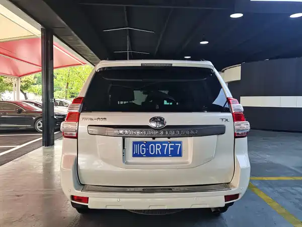 Toyota Prado 2015